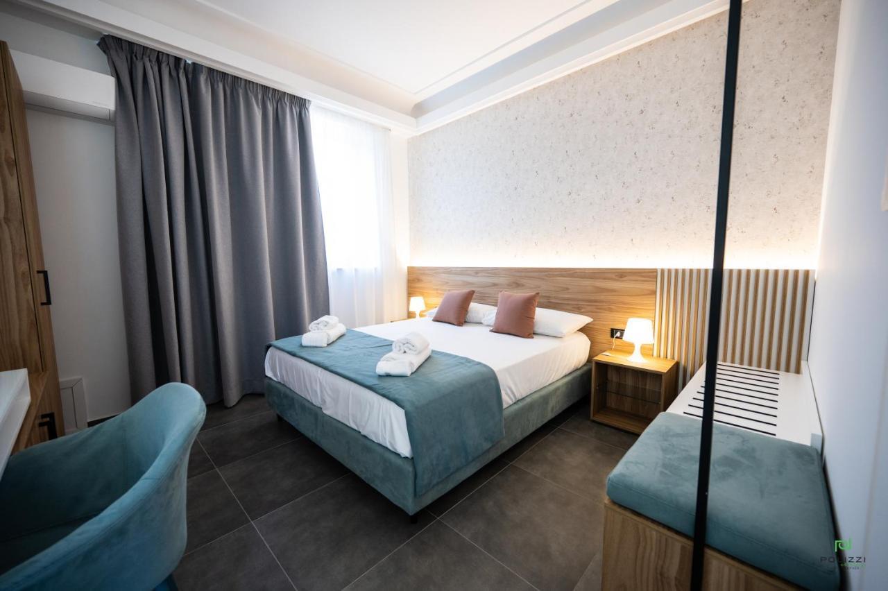 New River Hotel Borgetto Bagian luar foto