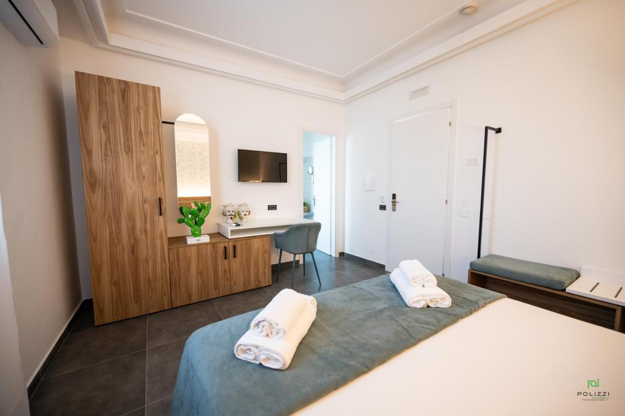 New River Hotel Borgetto Bagian luar foto