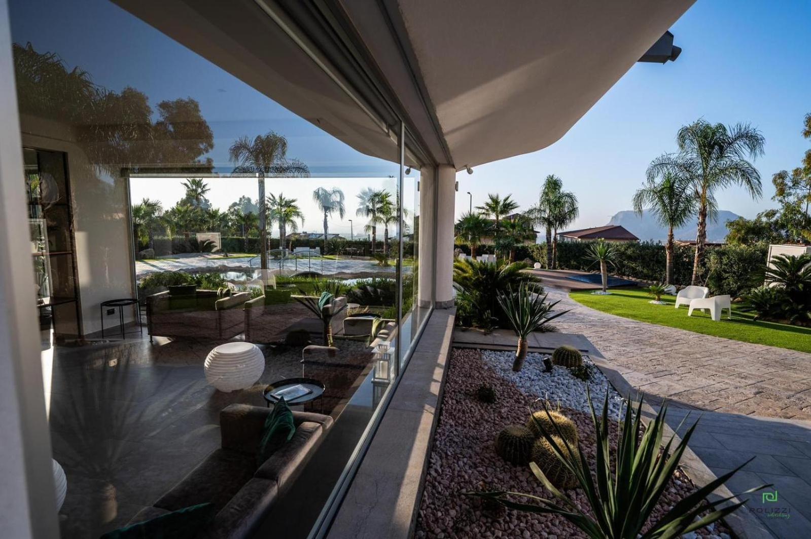 New River Hotel Borgetto Bagian luar foto